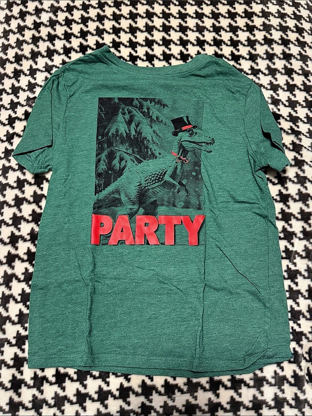Cat & Jack Long-Sleeve Dino Party Graphic T-Shirt Boys Dino Party Graphic